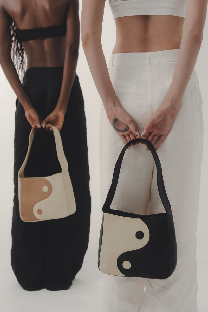 ＊韓国＊［YIN AND YANG IN HARMONY］Taraka bag 2color Yin Yang Bag - Black - Crossbody bag in black and white with
