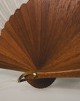 the-hand-fan